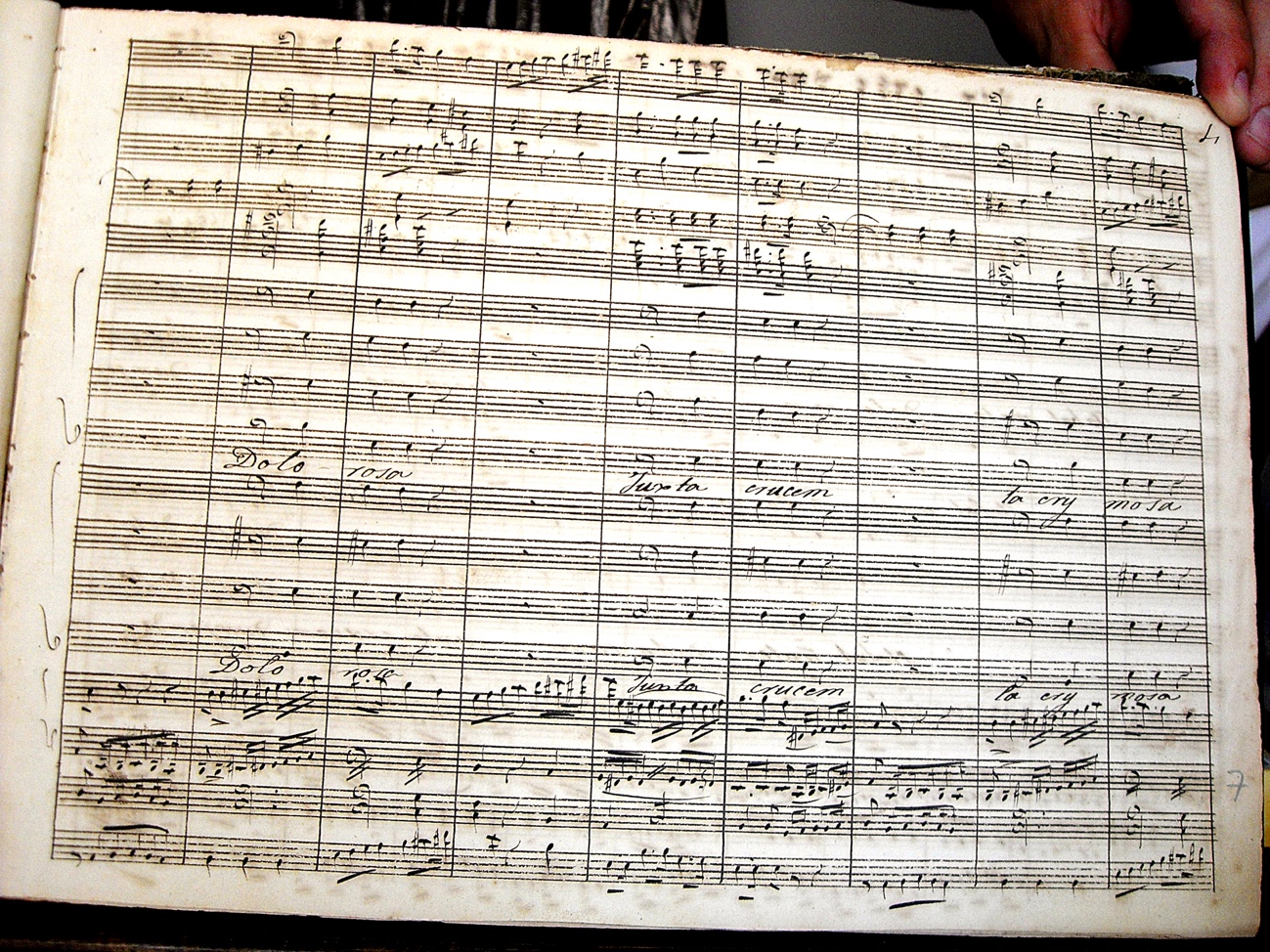 Imagen que contiene texto
Descripción generada automáticamente